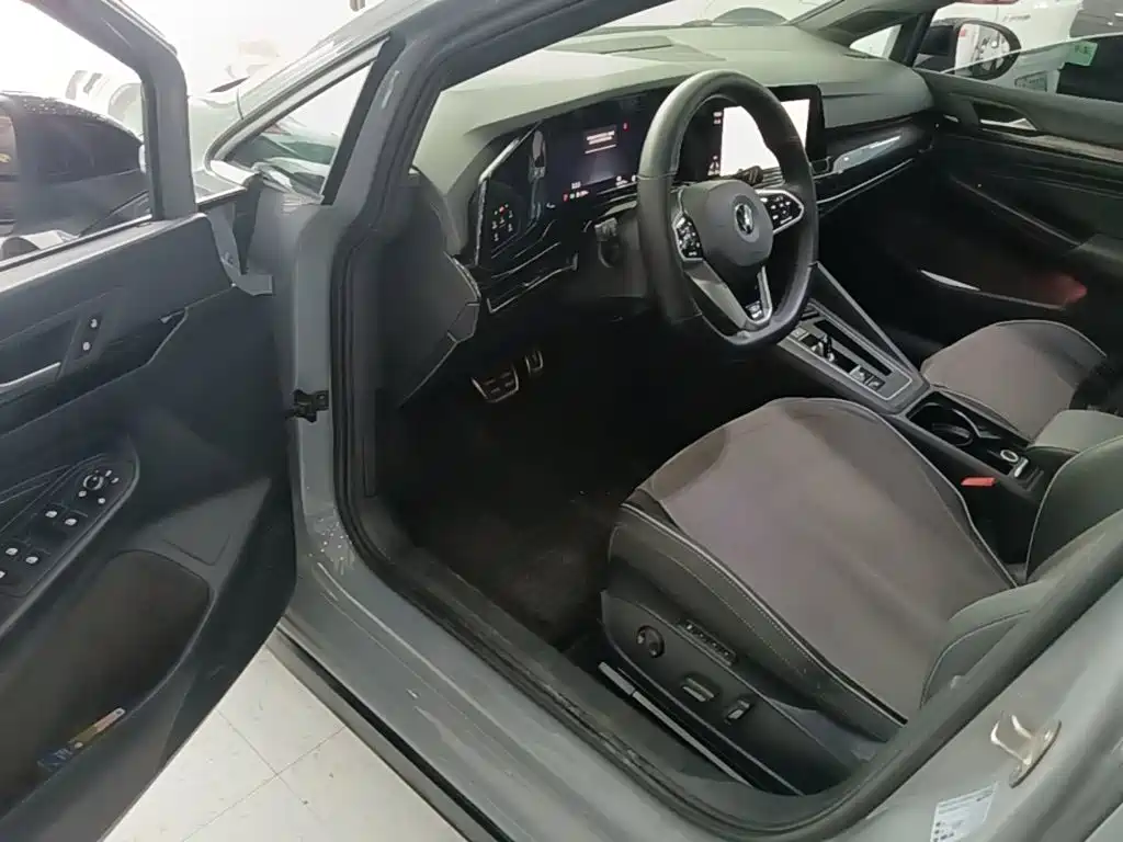 Volkswagen Golf — миниатюра 16
