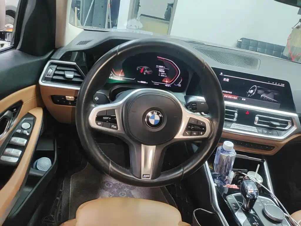 BMW 3 Series — миниатюра 11