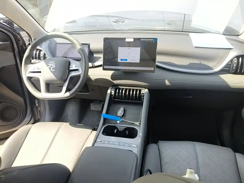 BYD Yuan Plus — миниатюра 10