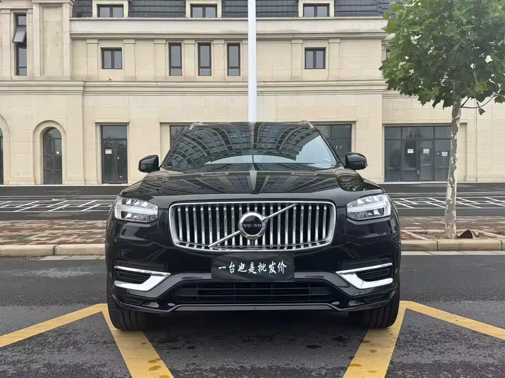 Volvo XC90 — миниатюра 2