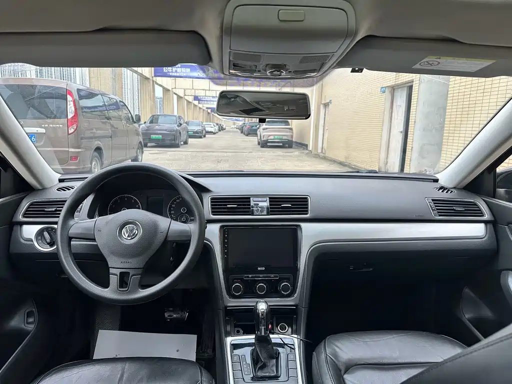 Volkswagen Passat — миниатюра 12