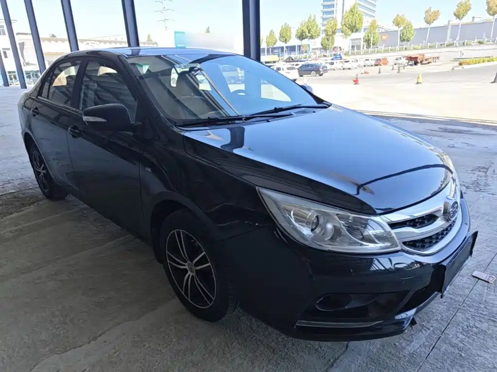 BYD Surui — миниатюра 4