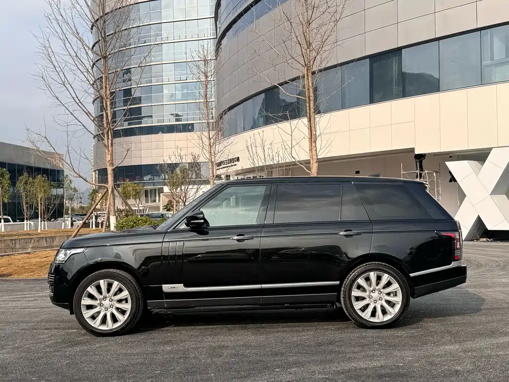 Land Rover Range Rover 2018 3.0T