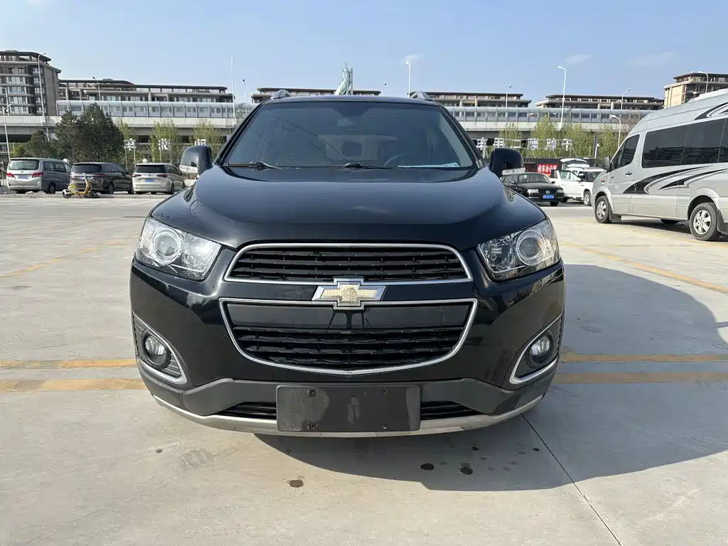 Chevrolet Captiva — миниатюра 2