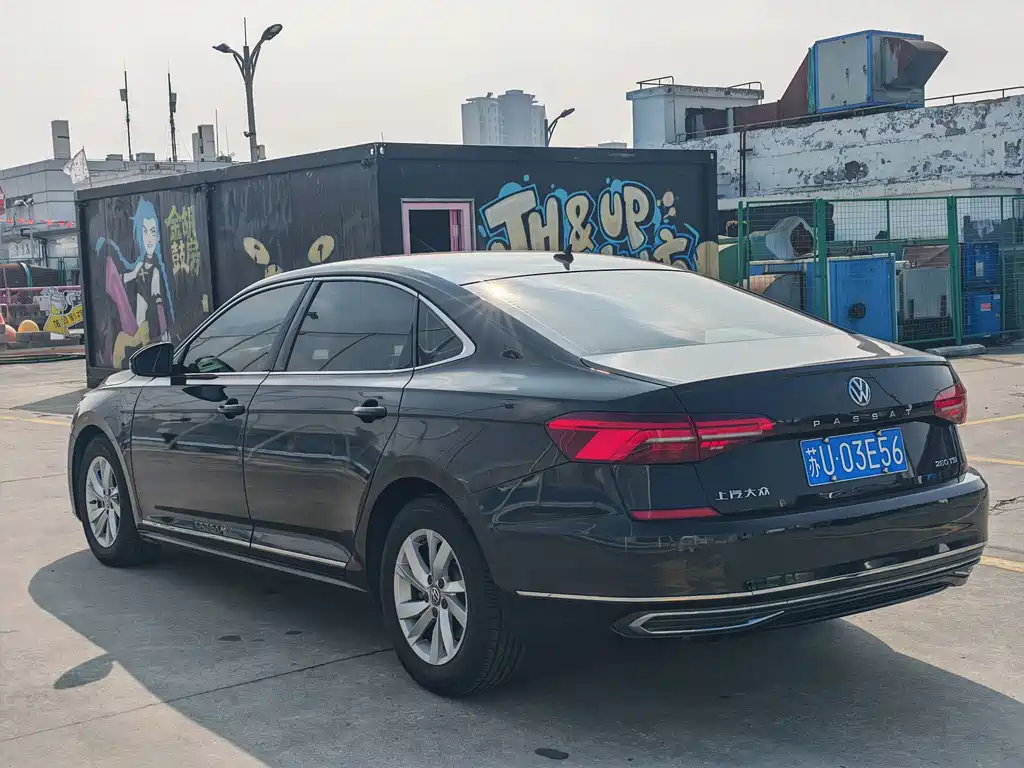 Volkswagen Passat — миниатюра 7