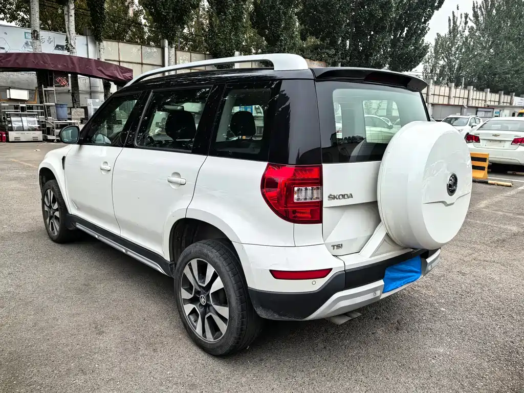 Skoda Yeti — миниатюра 6