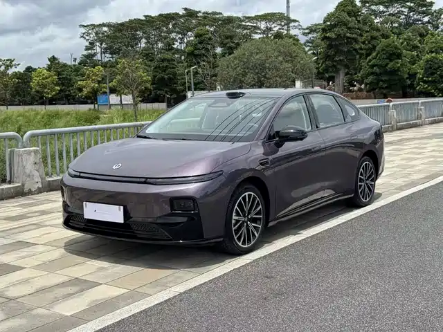 2025 Leapmotor B01