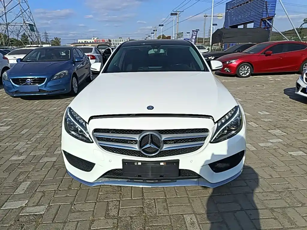 Mercedes-Benz C-Class — миниатюра 3