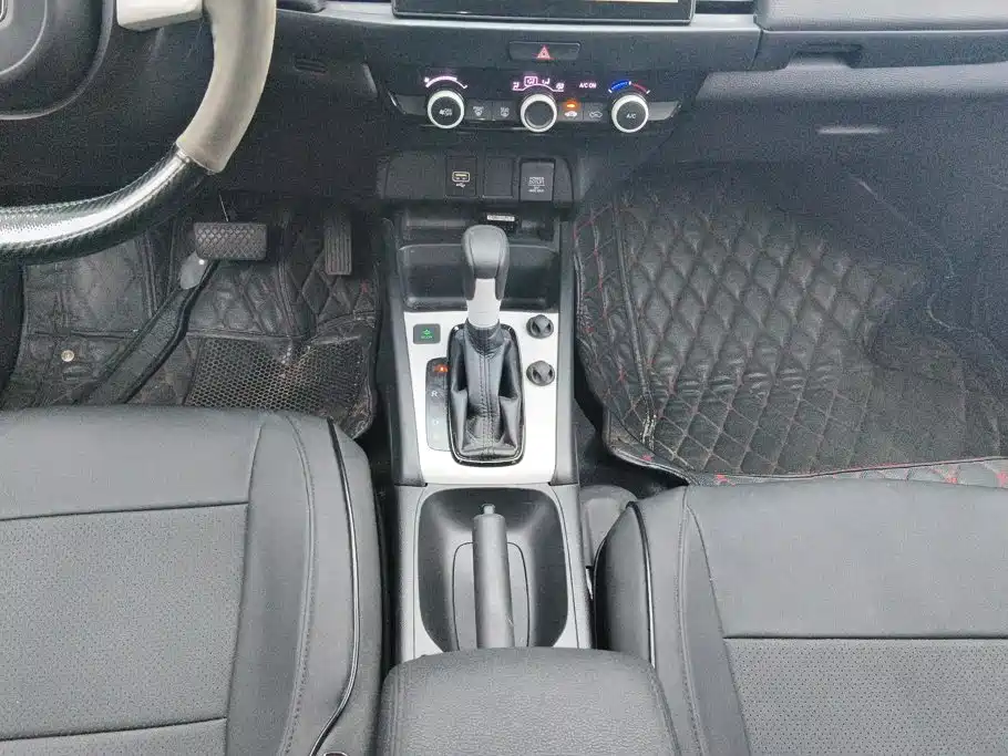 Honda Fit — миниатюра 15