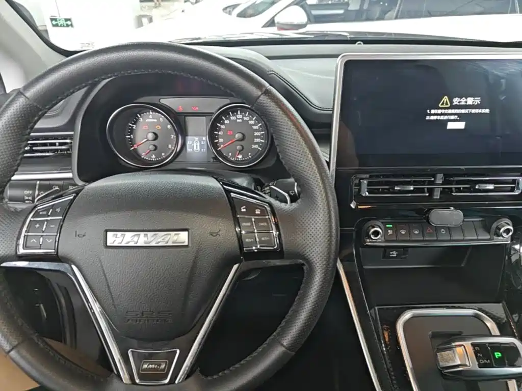 Haval M6 — миниатюра 10