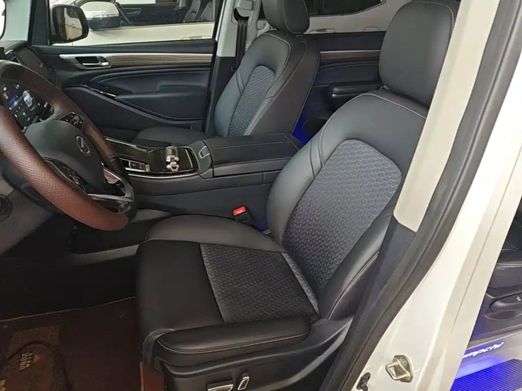 GAC Motor Trumpchi M8 — миниатюра 15