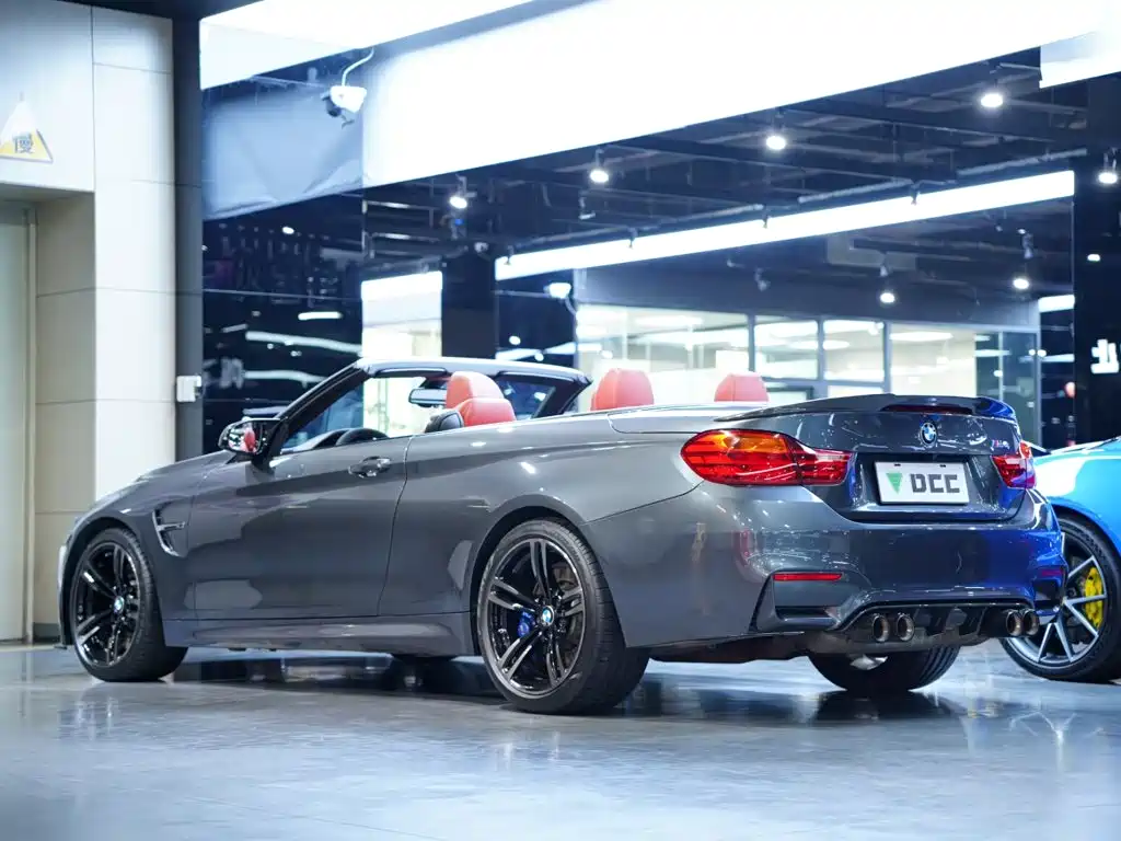 BMW M4 — миниатюра 13