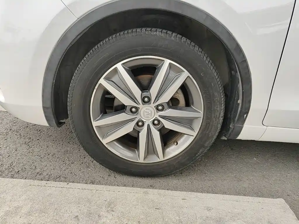Changan Eado XT — миниатюра 23