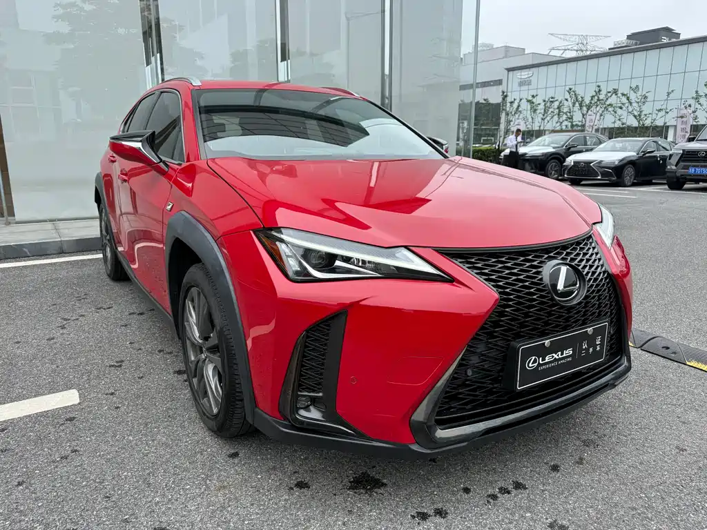 Lexus UX 2020 200 F SPORT