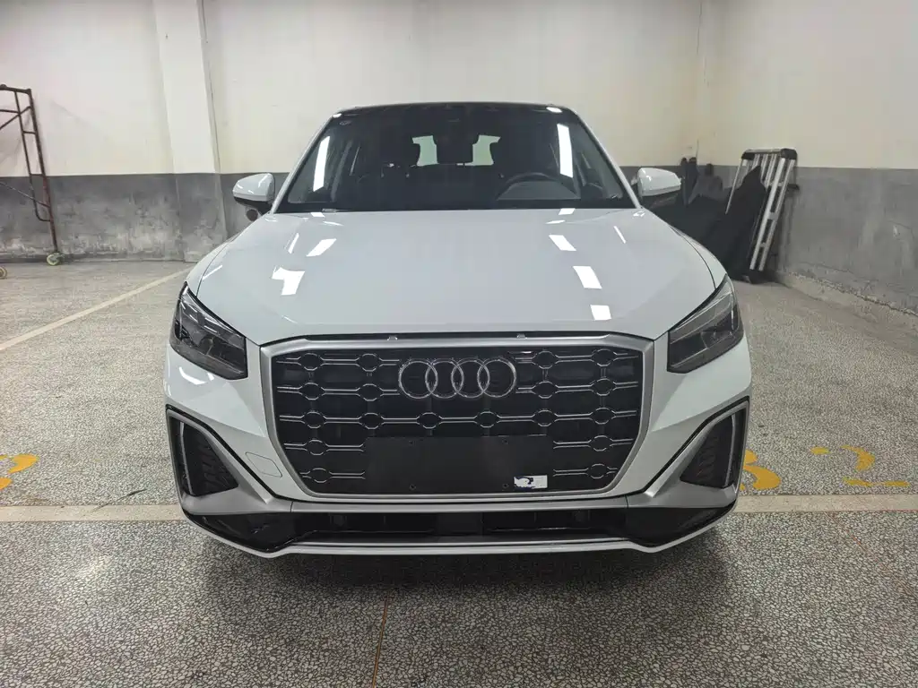 Audi Q2L — миниатюра 3