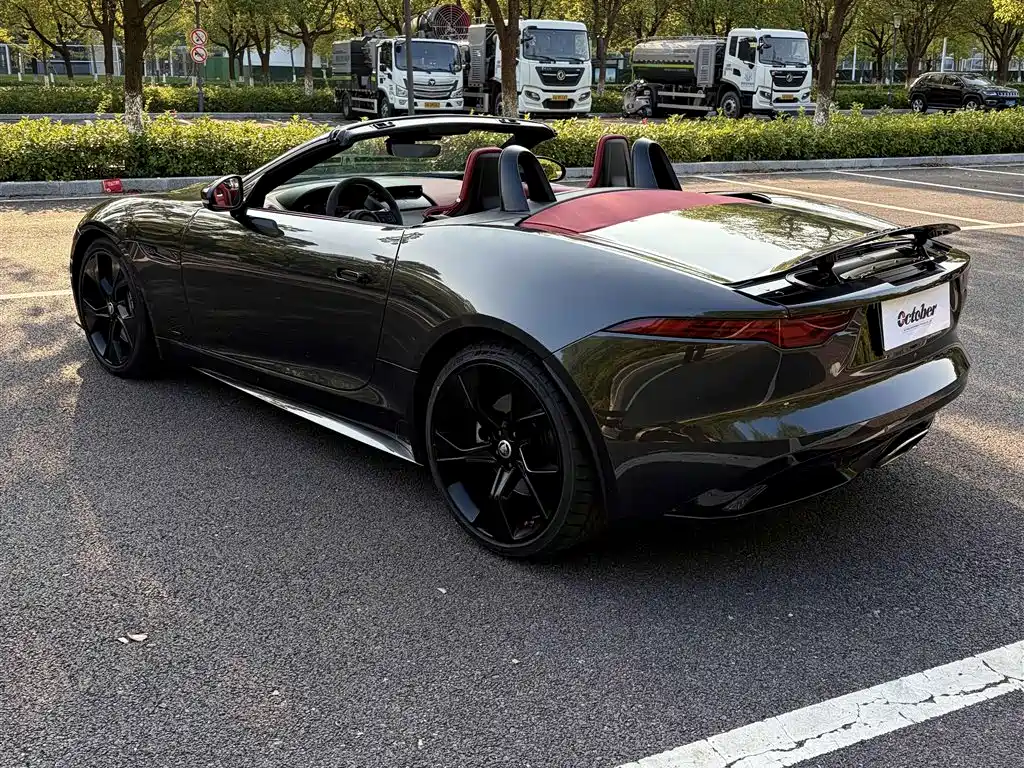 Jaguar F-TYPE — миниатюра 7