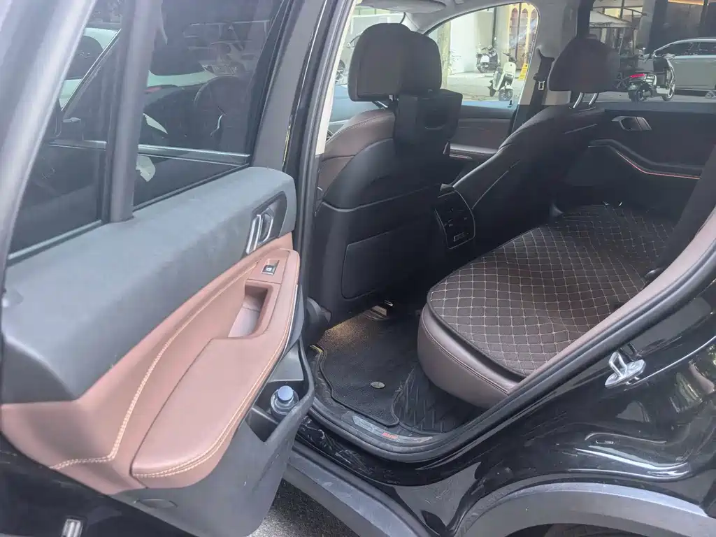 BMW X5 (Import) — миниатюра 2