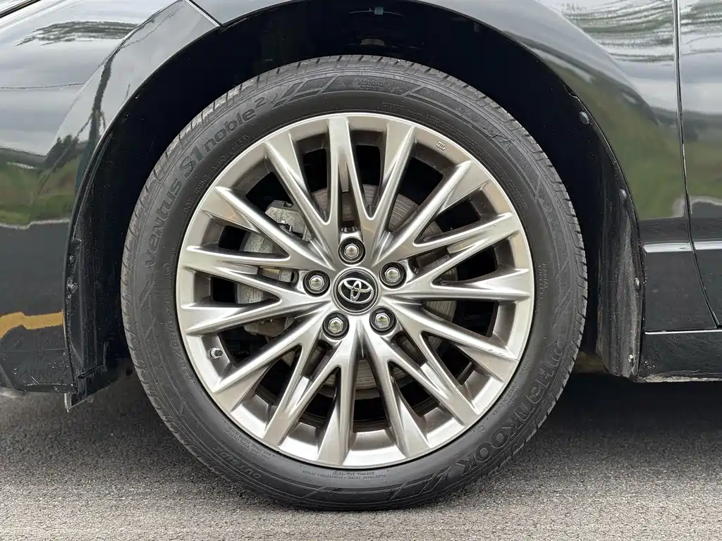 Toyota Avalon — миниатюра 30