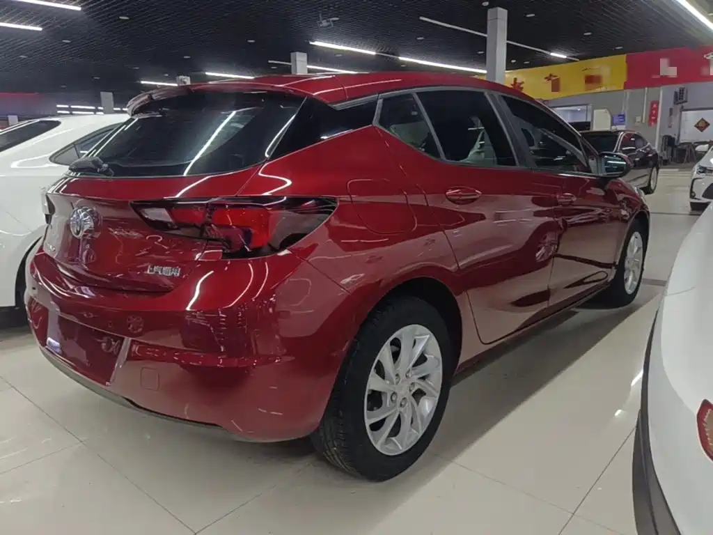 Buick Verano — миниатюра 7