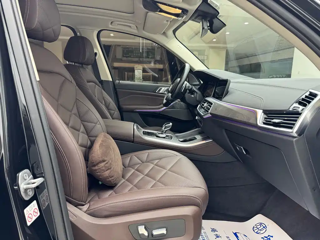 BMW X5 — миниатюра 12