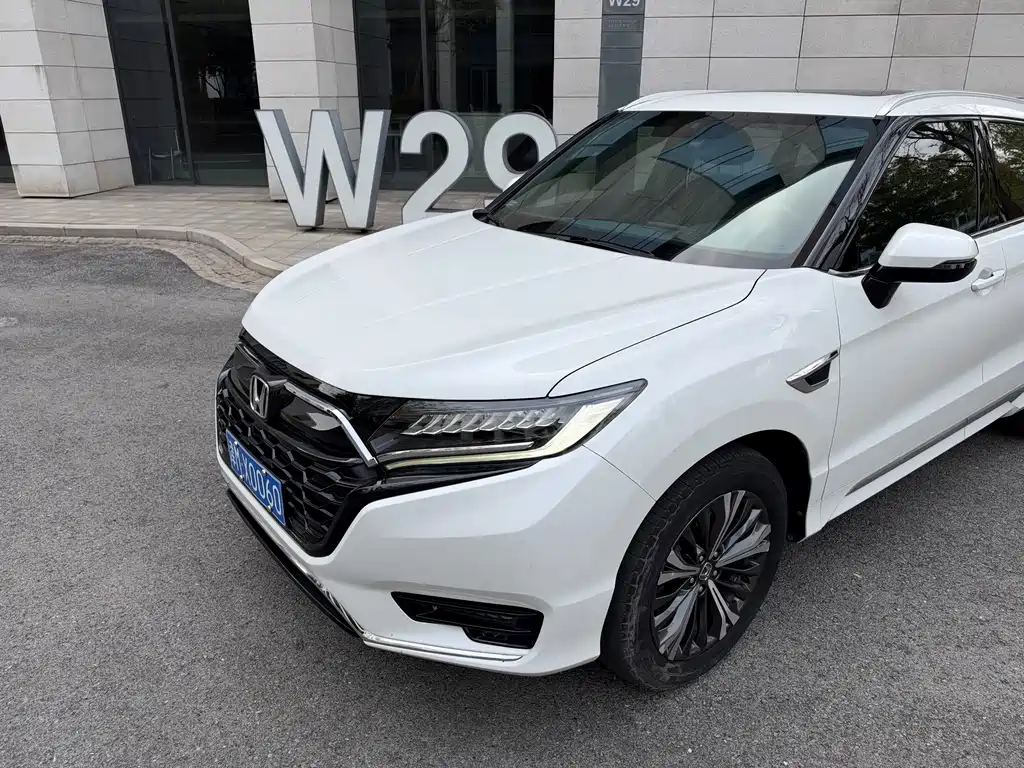 Honda UR-V — миниатюра 2