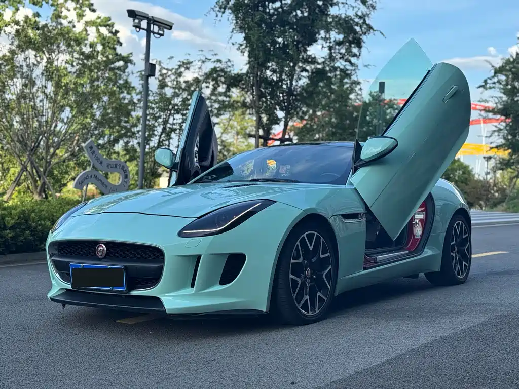 Jaguar F-TYPE 2015