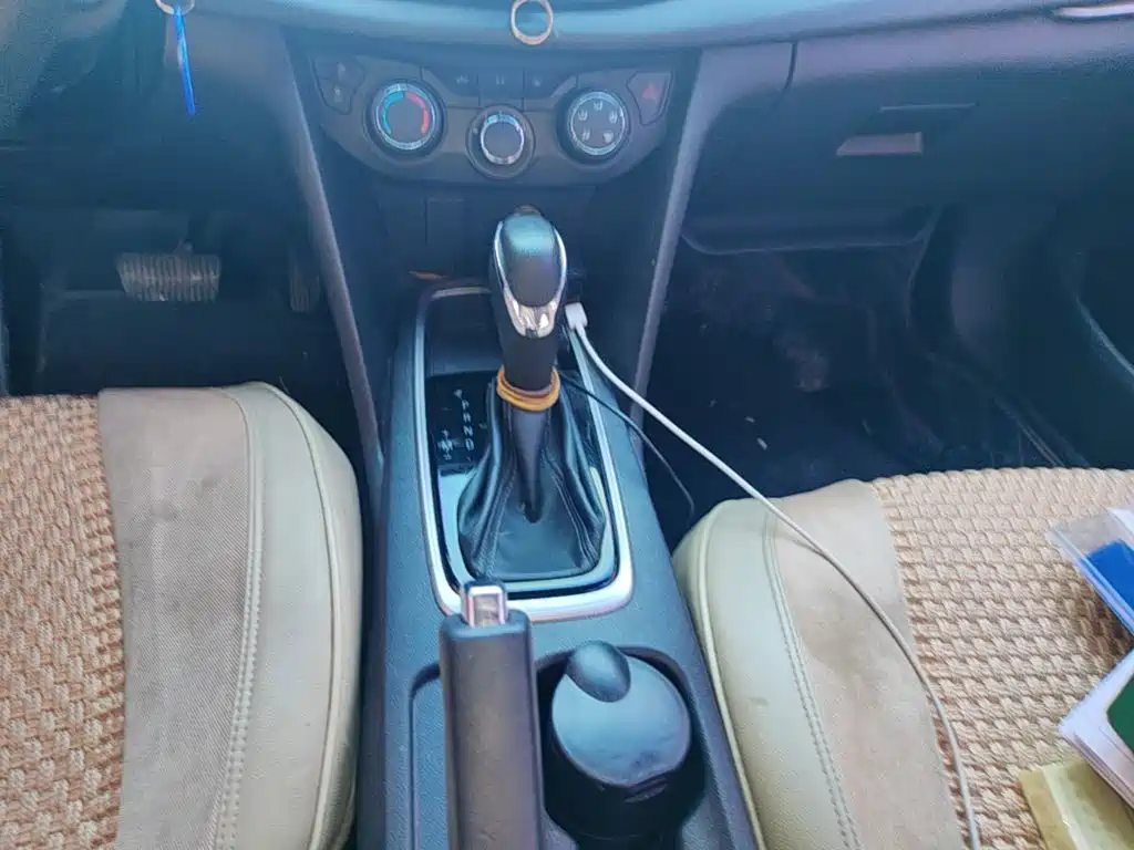 Chevrolet Cavalier — миниатюра 14