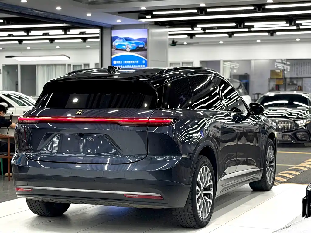 NIO ES6 — миниатюра 6