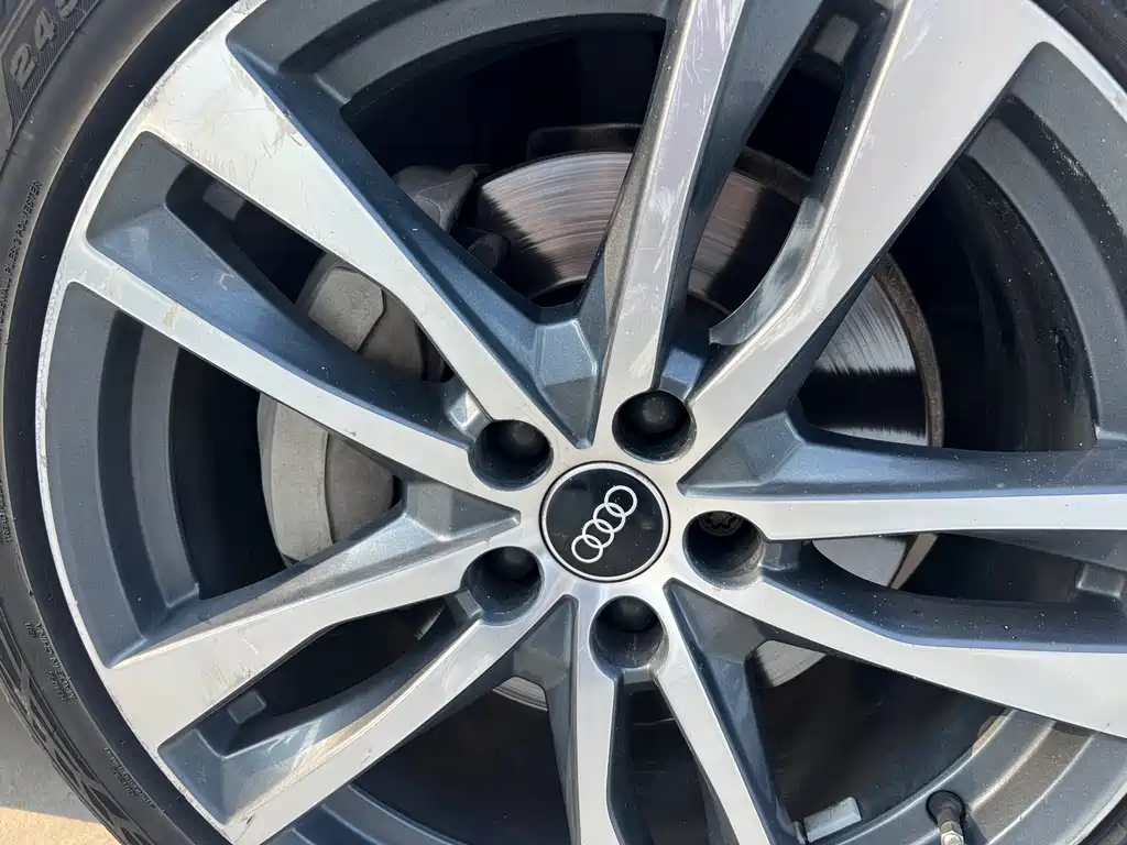 Audi A6L — миниатюра 24