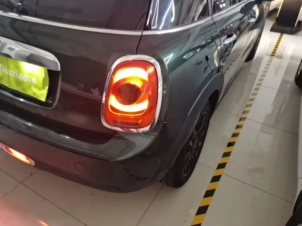 MINI Mini — миниатюра 8