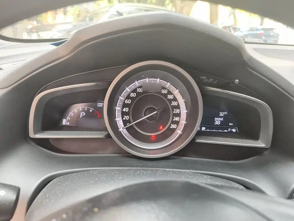 Mazda CX-4 — миниатюра 4
