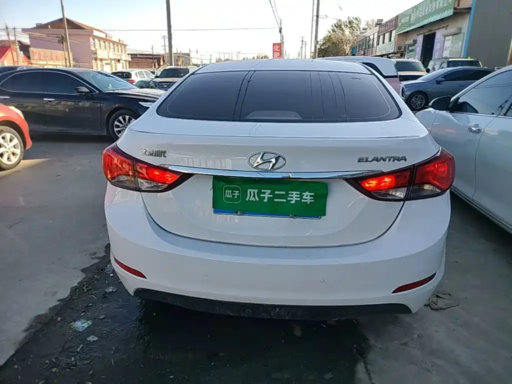 Hyundai Elantra Langdong — миниатюра 6