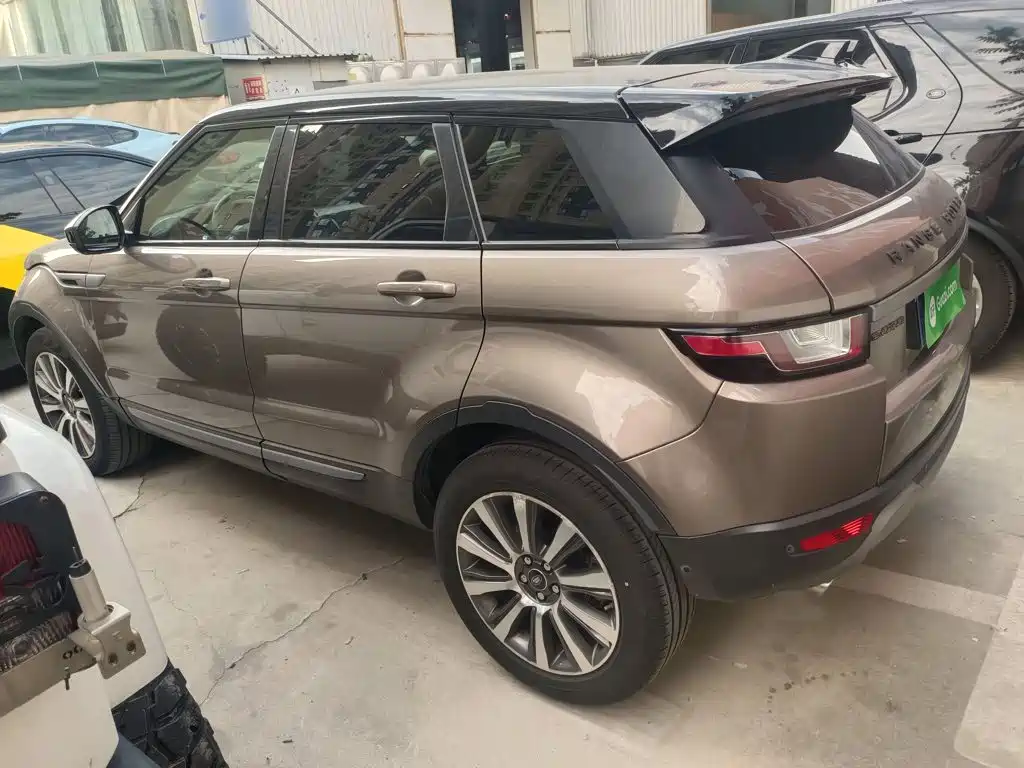 Land Rover Evoque — миниатюра 5