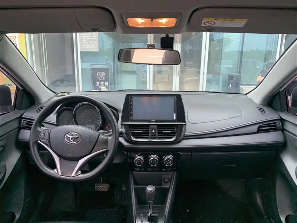 Toyota Vios — миниатюра 5