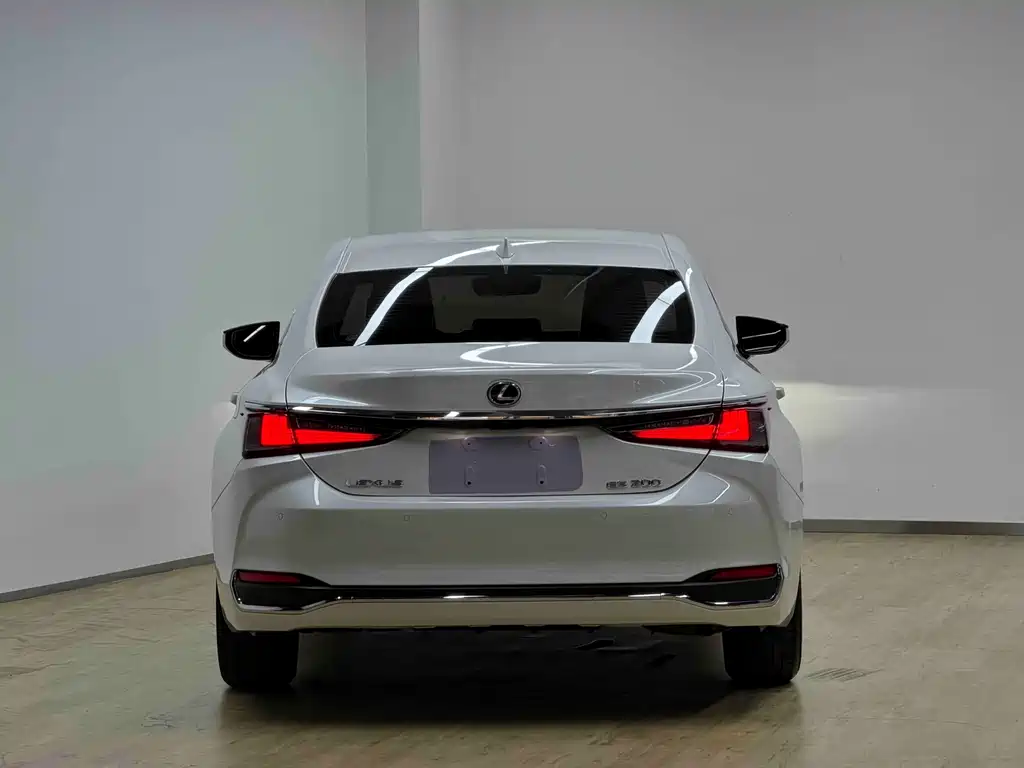 Lexus ES — фотографии объявления, Фото 26