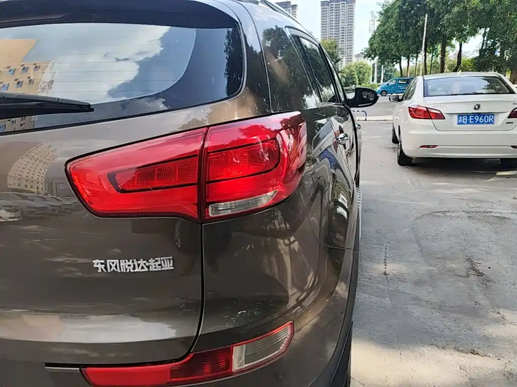 Kia Sportage — миниатюра 8