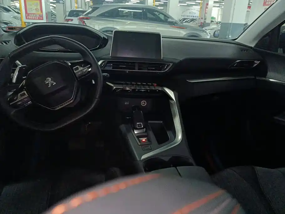 Peugeot 5008 — миниатюра 12