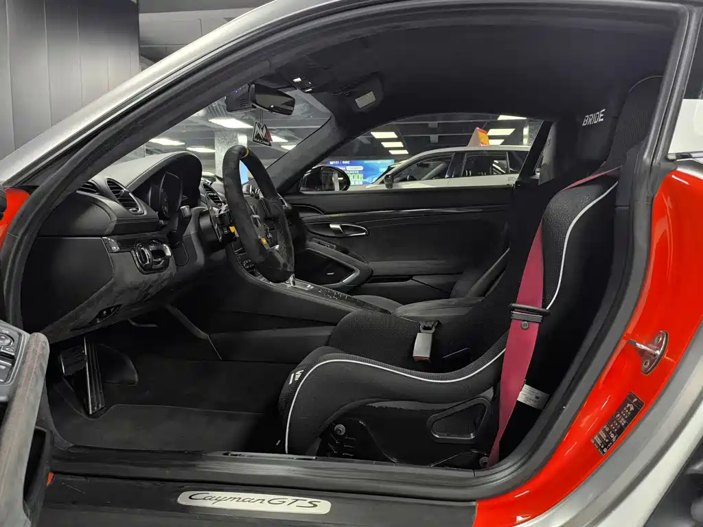 Porsche 718 2018 Cayman GTS 2.5T