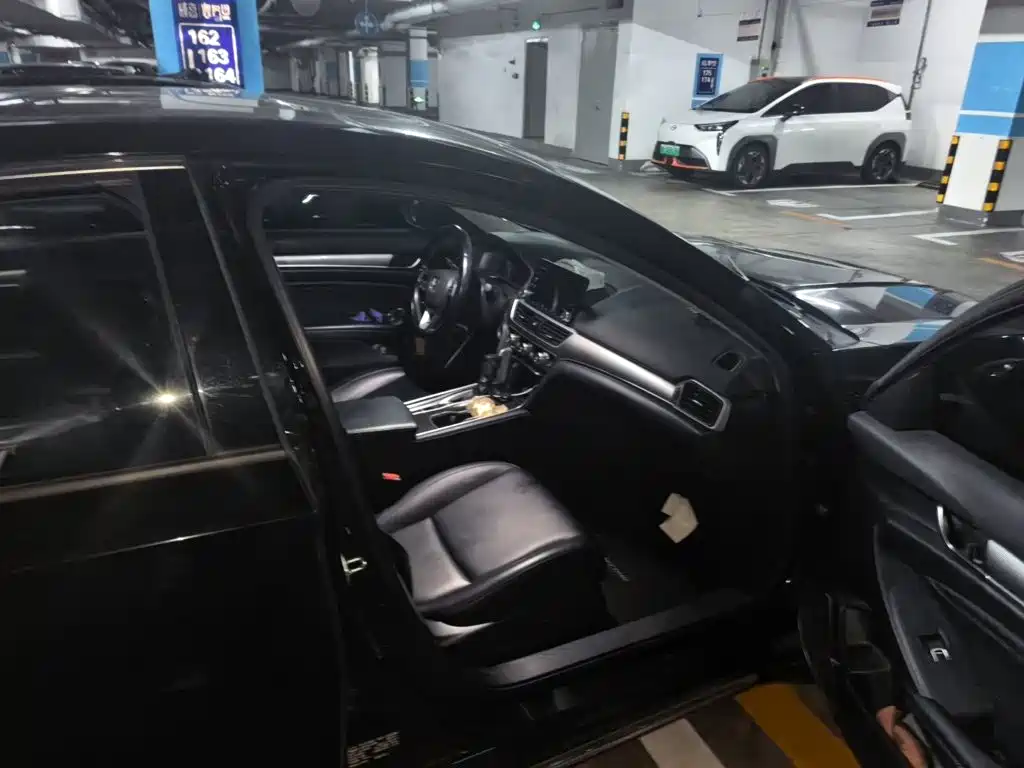 Honda Accord — миниатюра 20