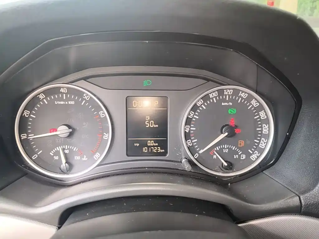 Skoda Octavia — миниатюра 12