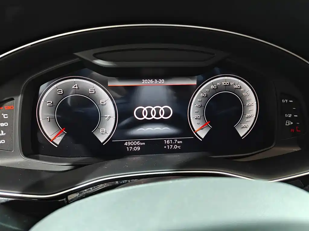 Audi Q7 2023 55 TFSI quattro S line Sport