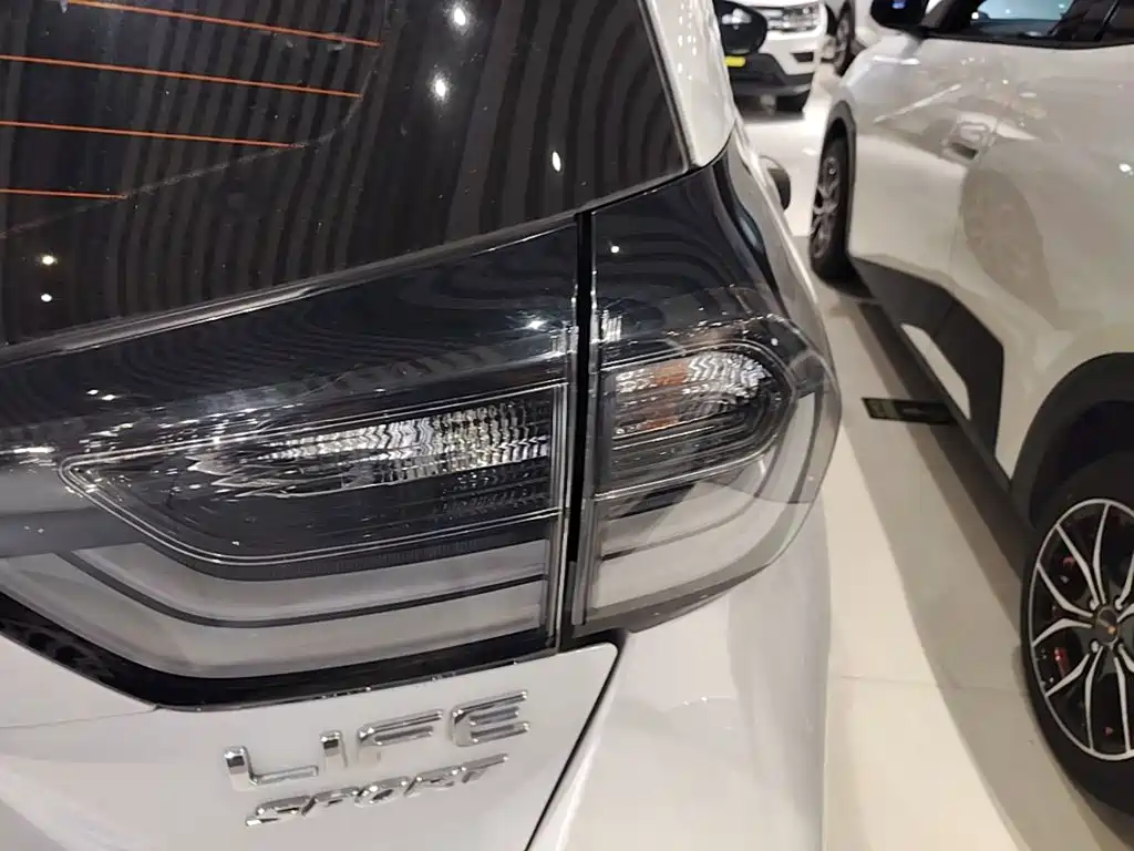 Honda Life — миниатюра 8