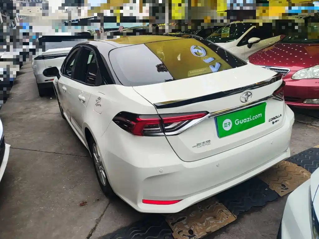 Toyota Corolla — миниатюра 5