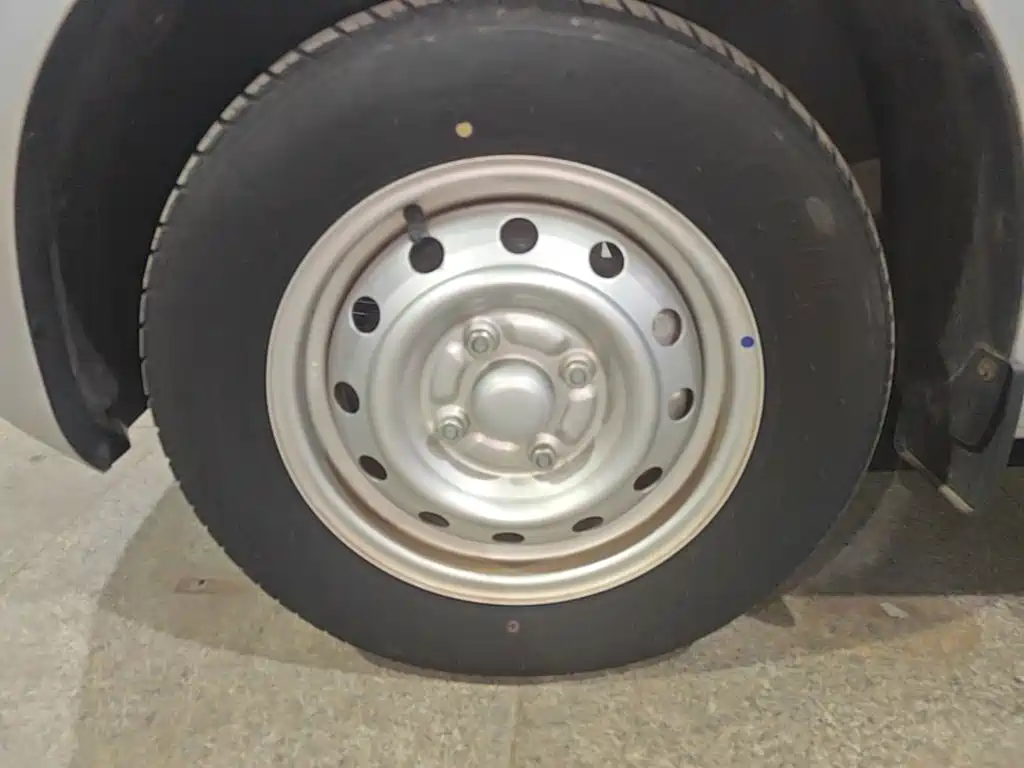 Wuling Hongguang V — миниатюра 23