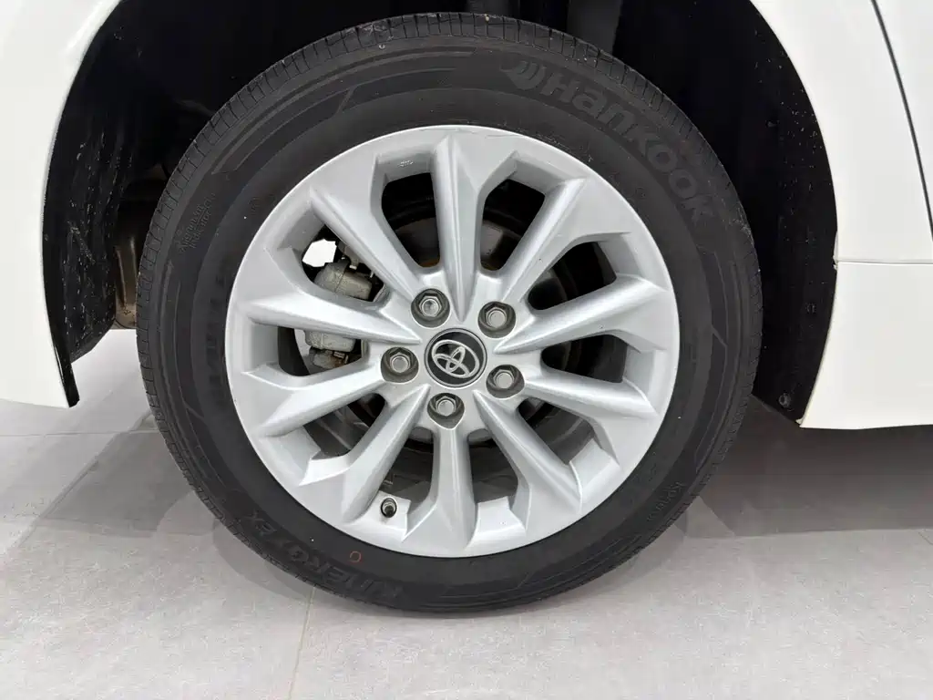 Toyota Corolla — миниатюра 18