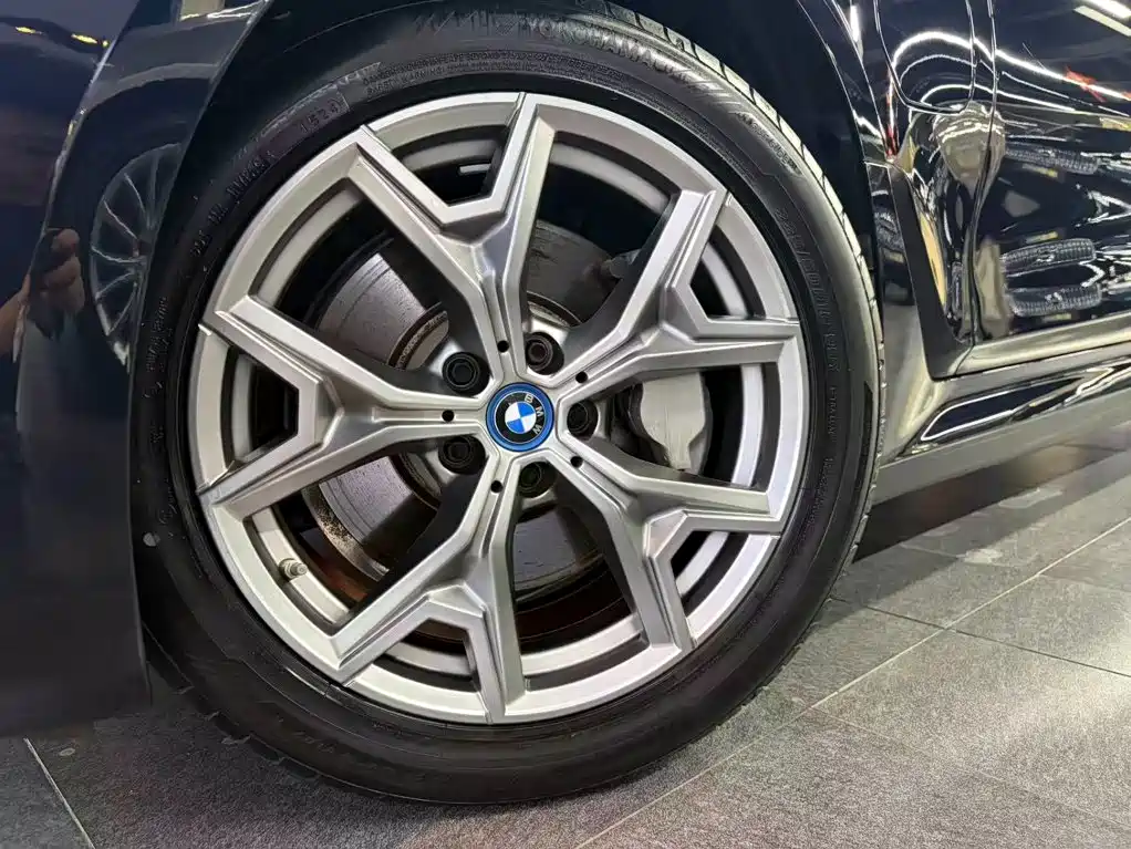 BMW i3 — миниатюра 17