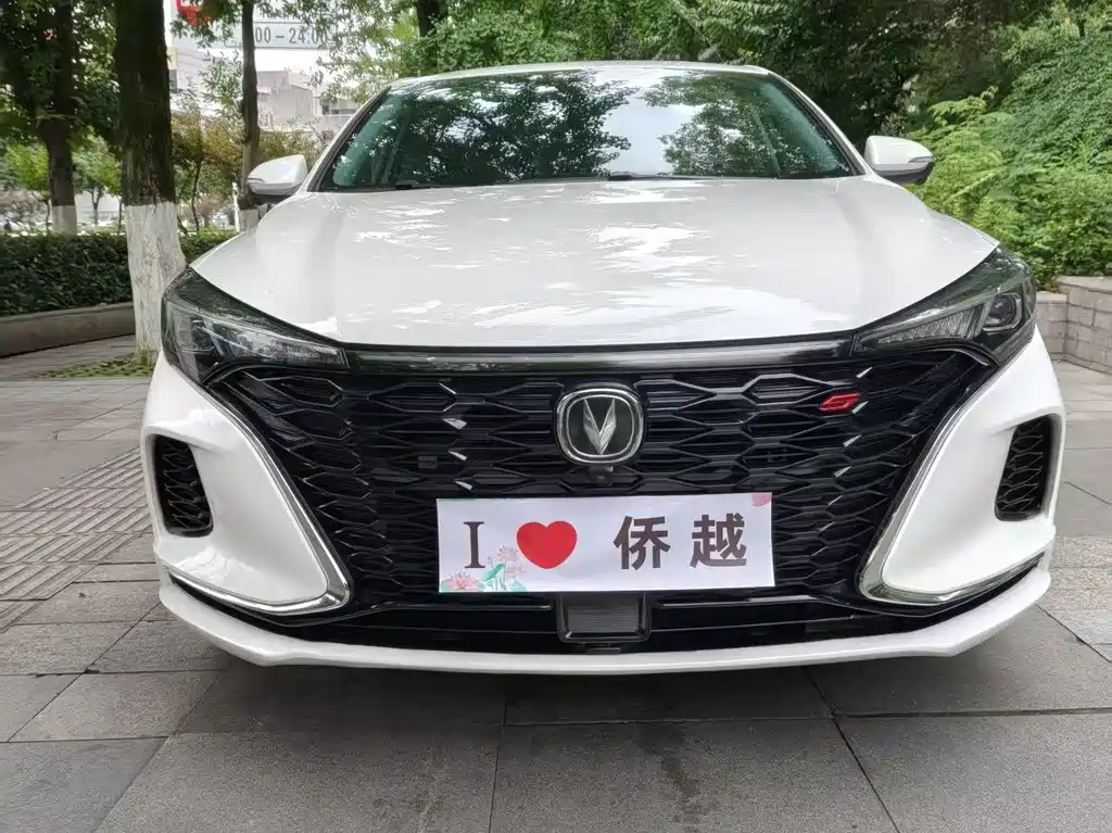 Changan Eado 2021 PLUS NE 1.4T GDI DCT Luxury
