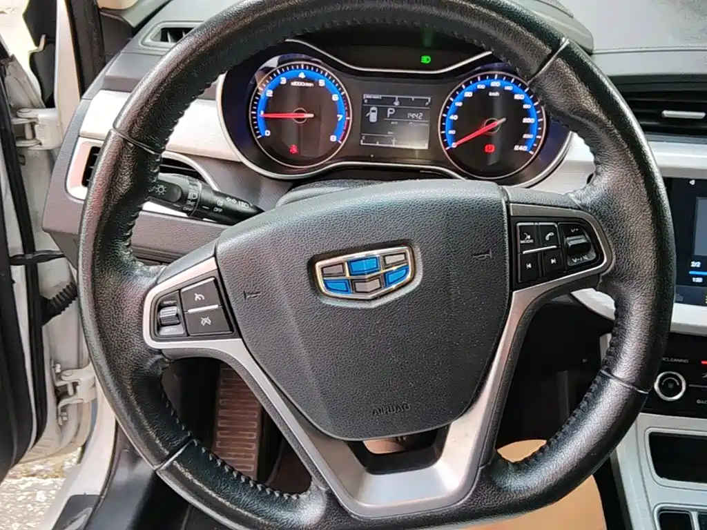 Geely Vision — миниатюра 11
