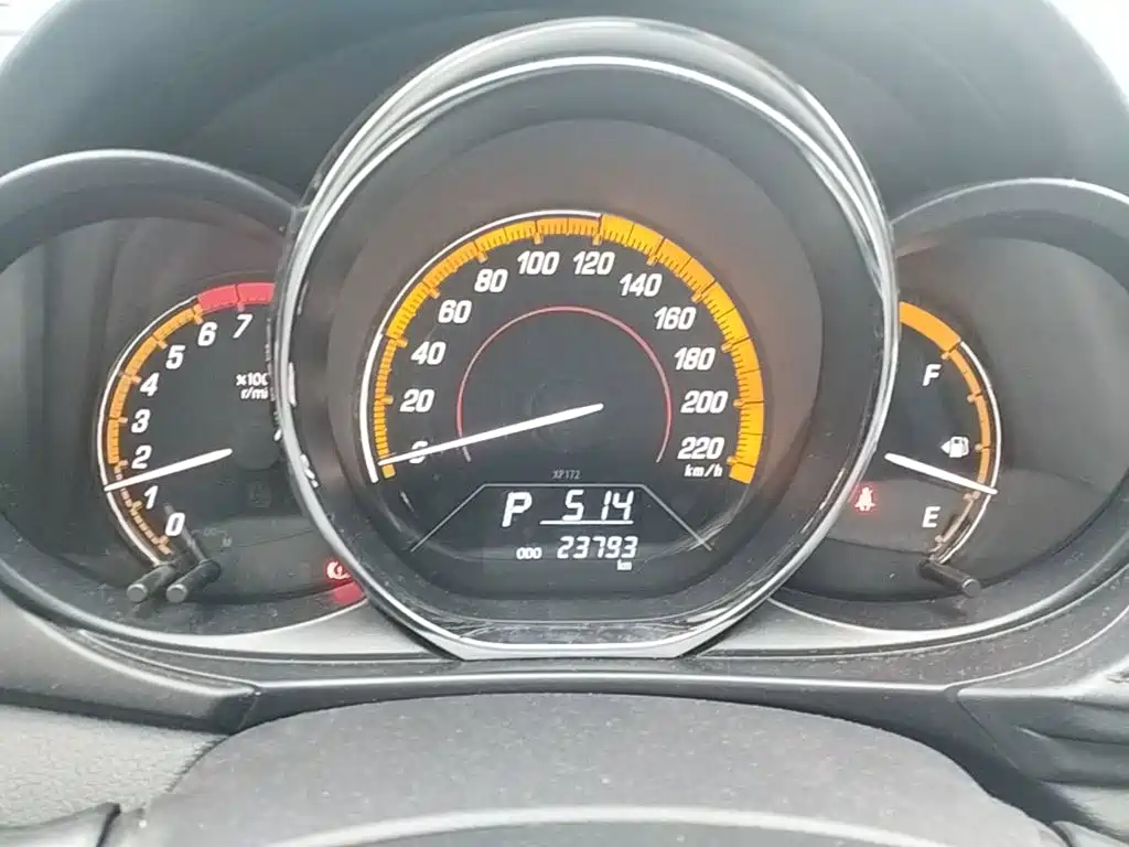 Toyota Yaris L — миниатюра 12