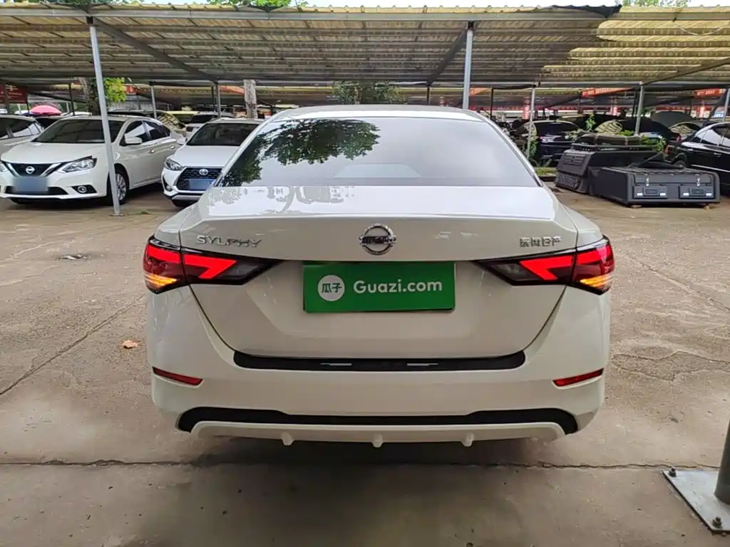 Nissan Sylphy — миниатюра 6